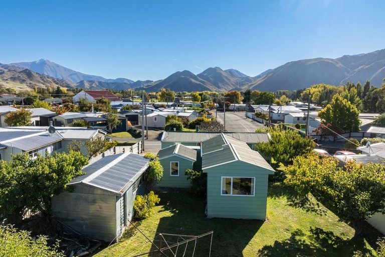 Photo of property in 21 Glendhu Crescent, Otematata, 9412