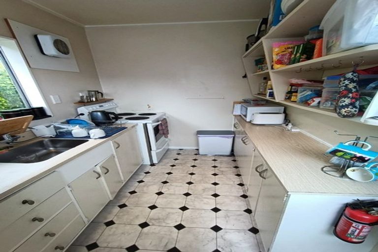 Photo of property in 86 Mitchell Street, Brooklyn, Wellington, 6021