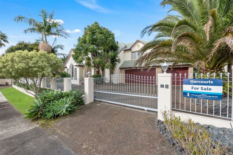 Photo of property in 23 Grammar School Road, Pakuranga, Auckland, 2010