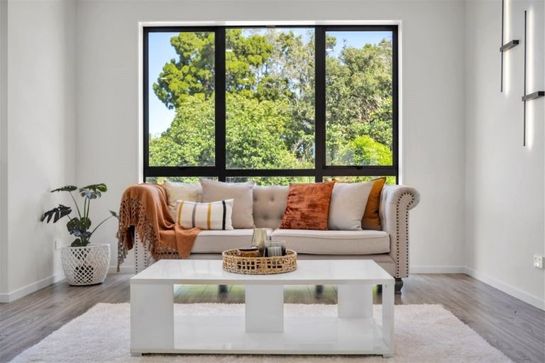 Photo of property in 73 Koromeke Street, Flat Bush, Auckland, 2019