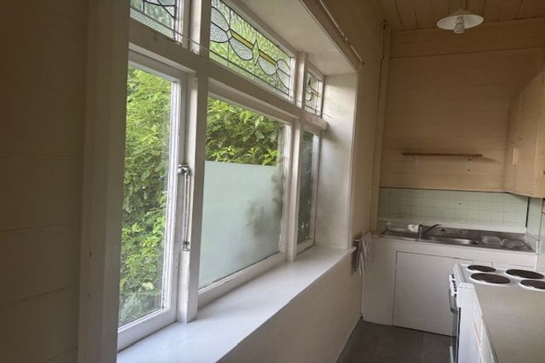 Photo of property in 26 Devon Street, Aro Valley, Wellington, 6021