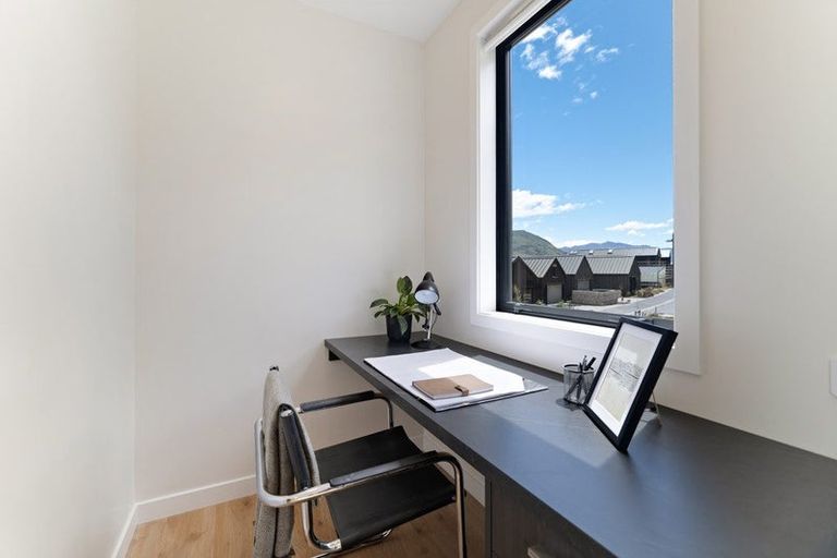 Photo of property in 13 Taurus Lane, Jacks Point, 9371