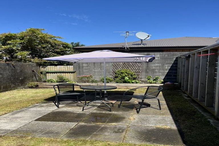 Photo of property in 2/13 Nugent Street, Bell Block, New Plymouth, 4312