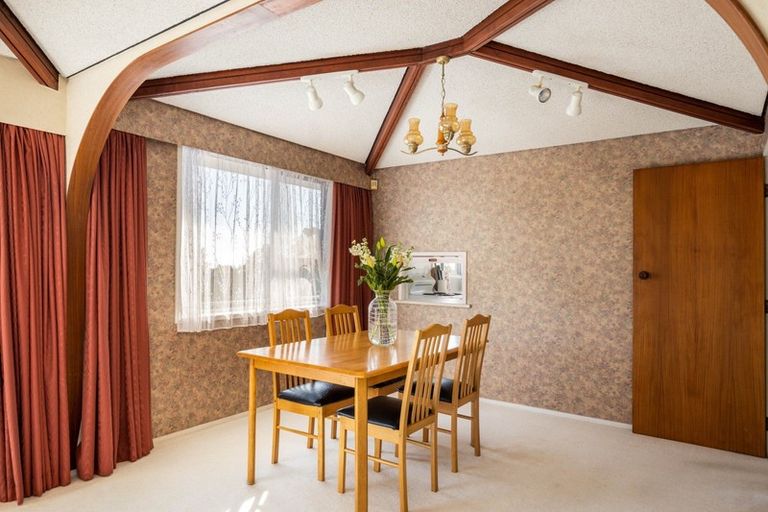 Photo of property in 9 Fairfax Terrace, Frankleigh Park, New Plymouth, 4310