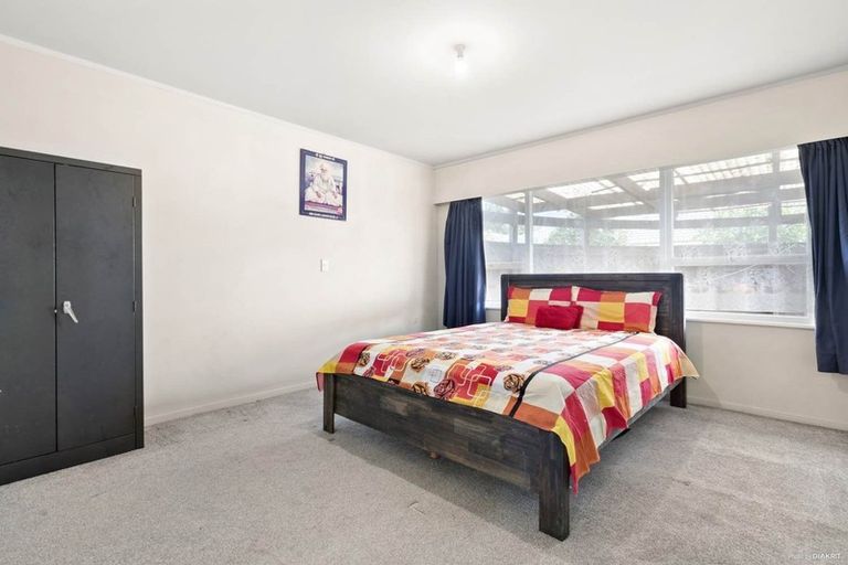 Photo of property in 37b Great South Road, Papakura, 2110