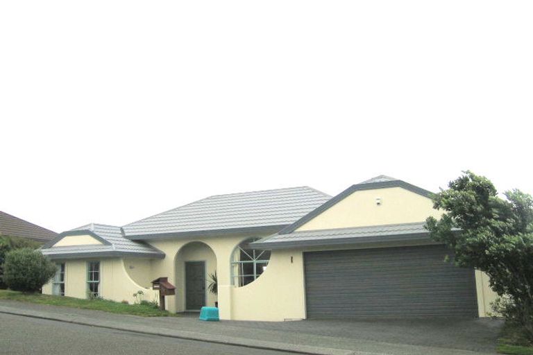 Photo of property in 19 Kentwood Drive, Woodridge, Wellington, 6037