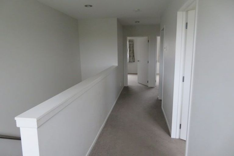 Photo of property in 70 Pencaitland Drive, Flat Bush, Auckland, 2019