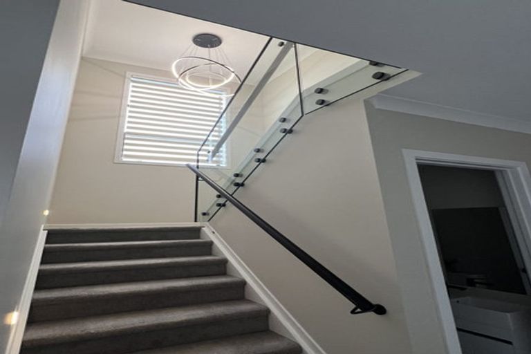 Photo of property in 112 Valderama Drive, Flat Bush, Auckland, 2019