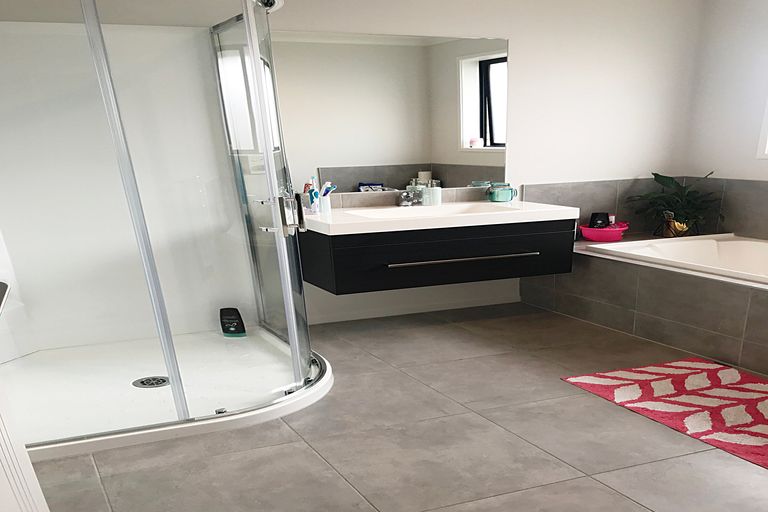 Photo of property in 9 Millbrae Place, Pokeno, 2402