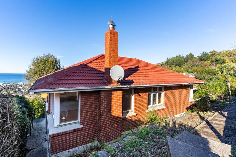 Photo of property in 21 Seaview Terrace, Kew, Dunedin, 9012