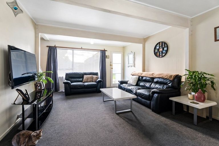 Photo of property in 264a Grounsell Crescent, Belmont, Lower Hutt, 5010