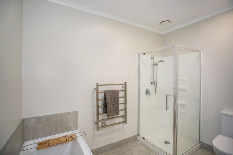 Photo of property in 11 Muirhill Place, Pokeno, 2402