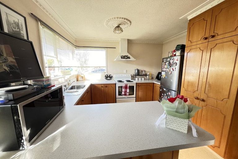 Photo of property in 1/57 Picton Avenue, Riccarton, Christchurch, 8011