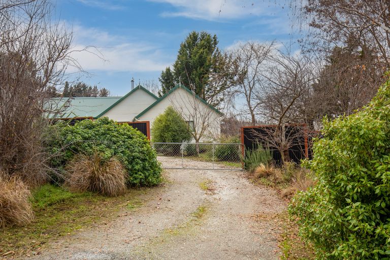 Photo of property in 8 Letts Gully Road, Letts Gully, Alexandra, 9393