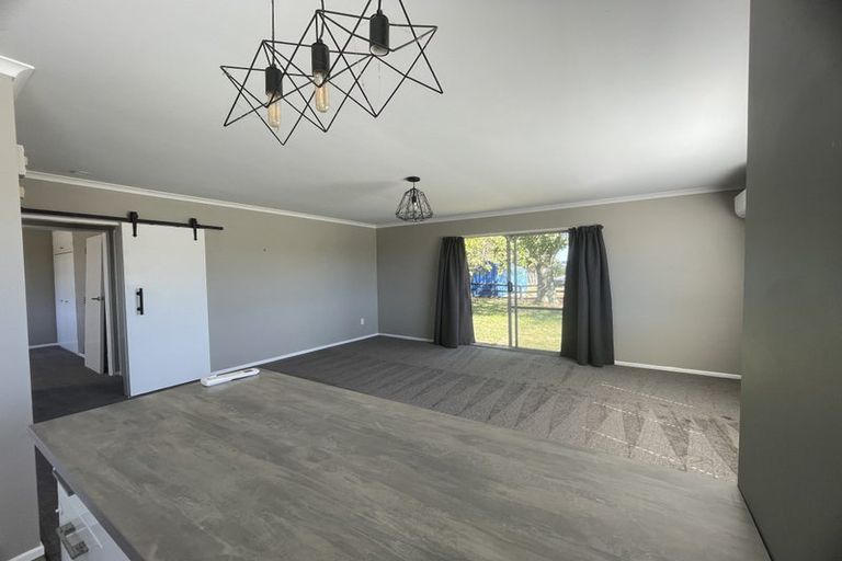 Photo of property in 72 Vista Road, Ohau, Levin, 5570