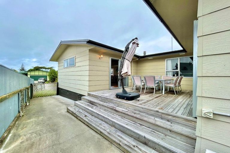 Photo of property in 29 Ryan Crescent, Greenmeadows, Napier, 4112