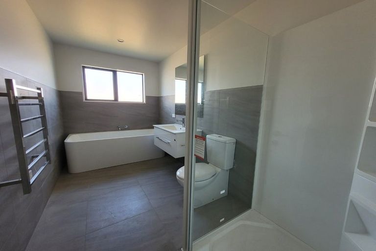 Photo of property in 8 Candlesticks Crescent, Lincoln, 7608