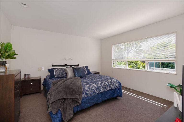 Photo of property in 43 Langdale Avenue, Paraparaumu, 5032