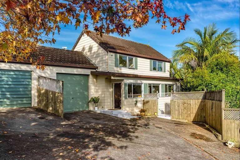 Photo of property in 1/18 Argyle Road, Browns Bay, Auckland, 0630