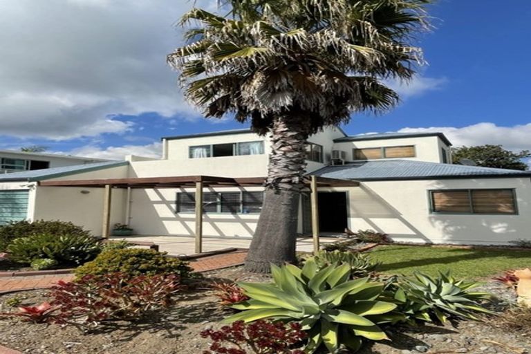 Photo of property in 776b Papamoa Beach Road, Papamoa Beach, Papamoa, 3118