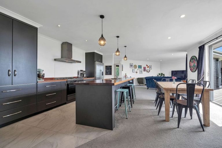 Photo of property in 169 Upper Pitone Road, Pitone, New Plymouth, 4374