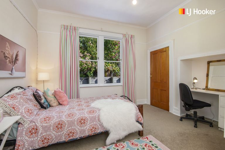 Photo of property in 28 Garfield Avenue, Roslyn, Dunedin, 9010