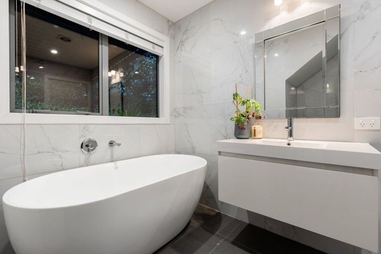 Photo of property in 4c Dominion Avenue, Cambridge, 3434