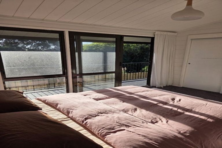 Photo of property in 73 Mcfarlane Street, Oakura, 4314