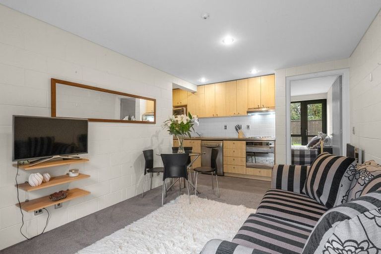 Photo of property in 17/868 Colombo Street, Christchurch Central, Christchurch, 8013