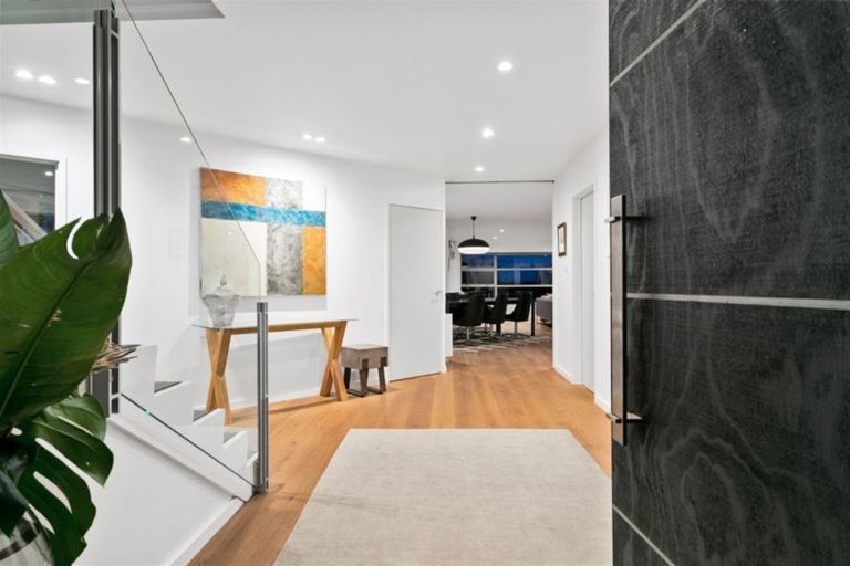 Photo of property in 107 Hinemoa Street, Birkenhead, Auckland, 0626