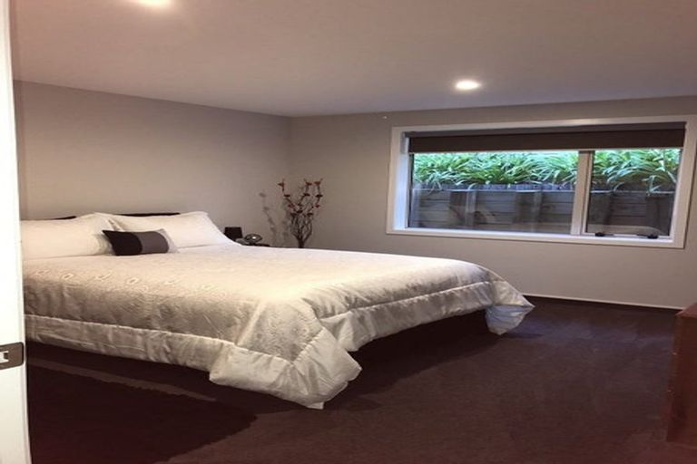 Photo of property in 16 Kowhai Grove, Raumati Beach, Paraparaumu, 5032