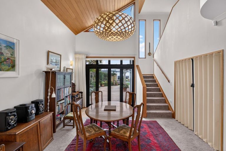 Photo of property in 34 The Esplanade, Westshore, Napier, 4110
