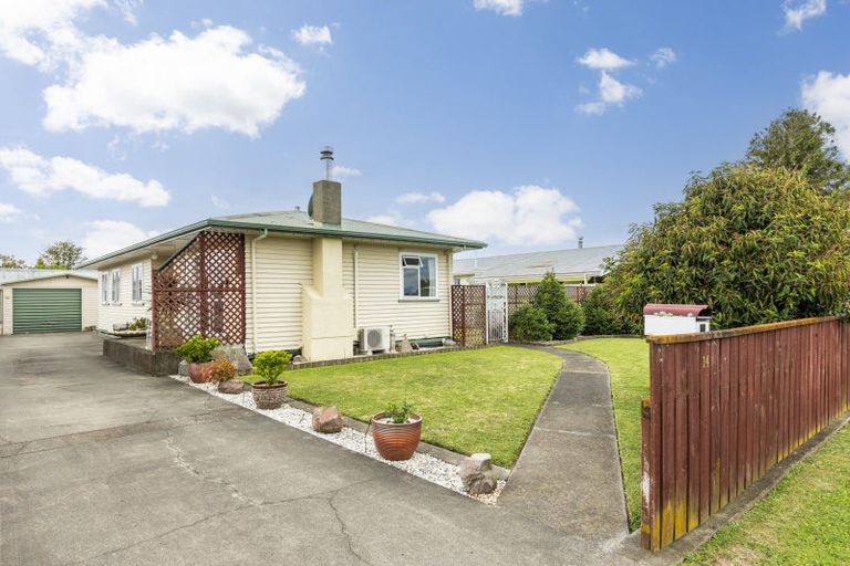 Photo of property in 14 Kauri Street, Taradale, Napier, 4112