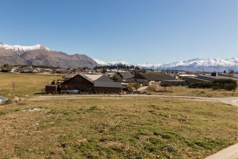 Photo of property in 6 Ansted Place, Wanaka, 9305