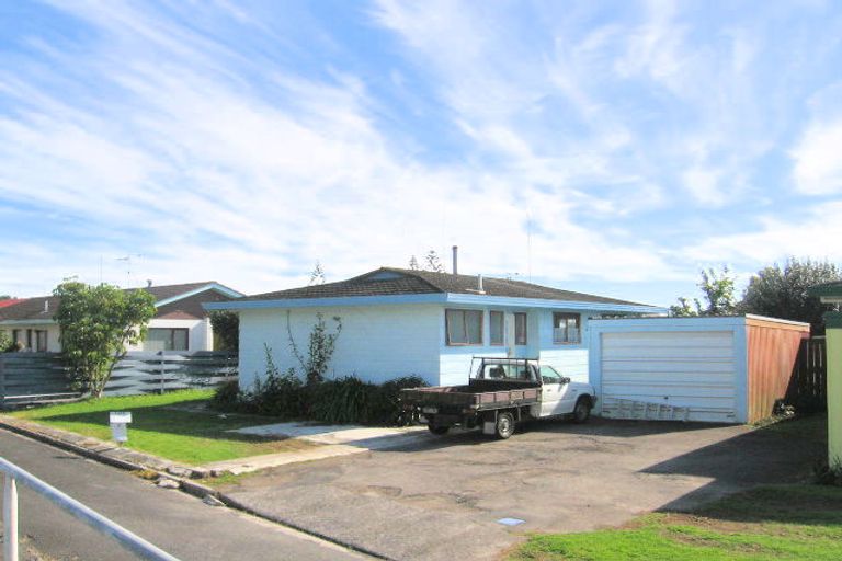 Photo of property in 117 Ngatai Road, Otumoetai, Tauranga, 3110