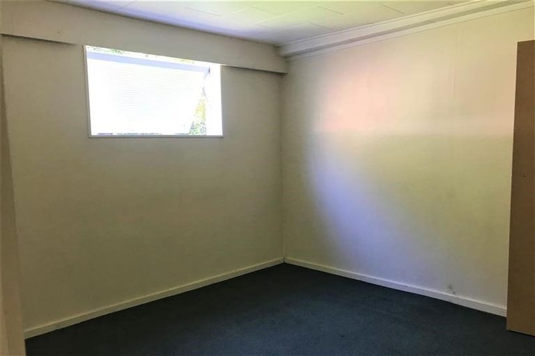 Photo of property in 63 Lawrence Crescent, Hillpark, Auckland, 2102