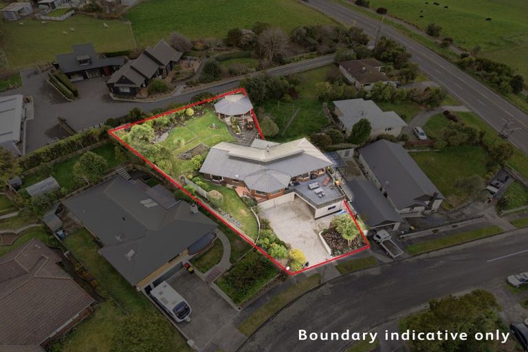 Photo of property in 1 Ranui Place, Feilding, 4702