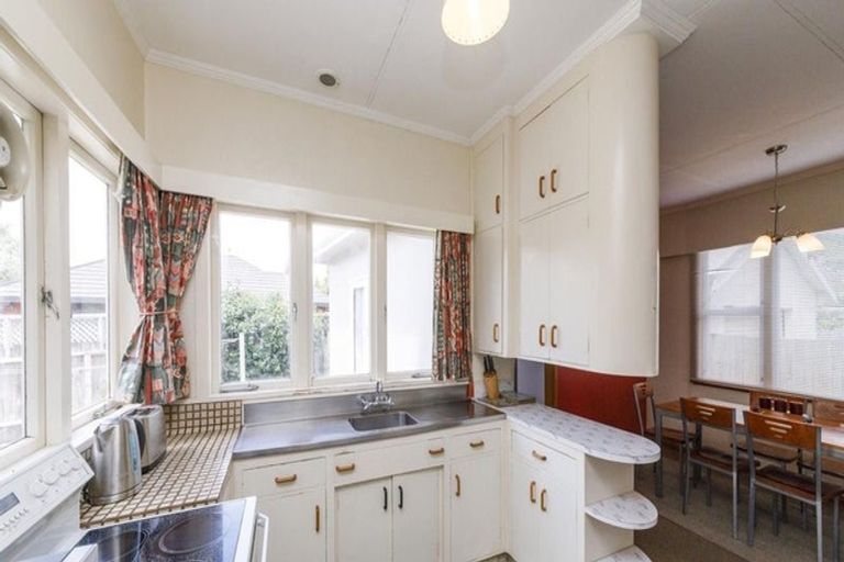 Photo of property in 20 East Street, Terrace End, Palmerston North, 4410