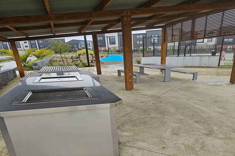 Photo of property in 25 Selo Street, Glen Eden, Auckland, 0602