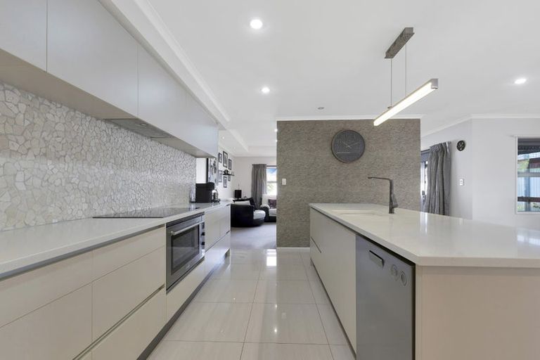 Photo of property in 9 Wattle Lane, Rangiora, 7400