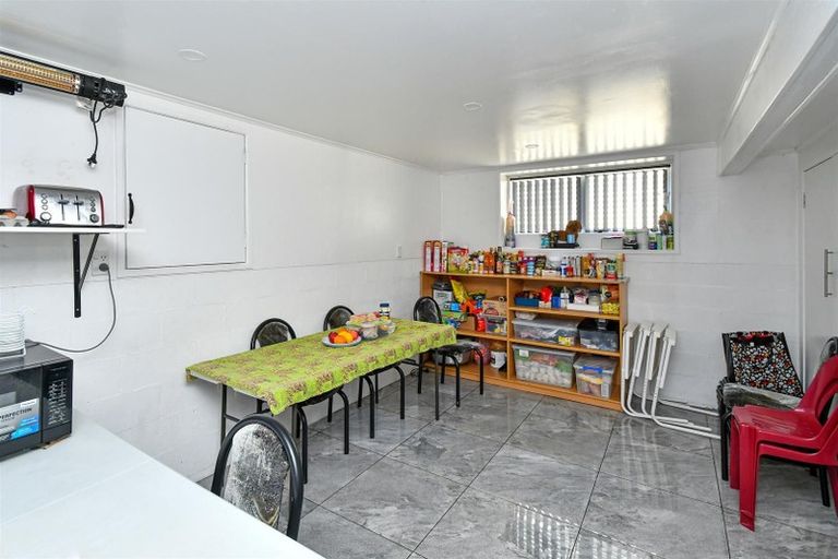 Photo of property in 29 Beaumonts Way, Manurewa, Auckland, 2102