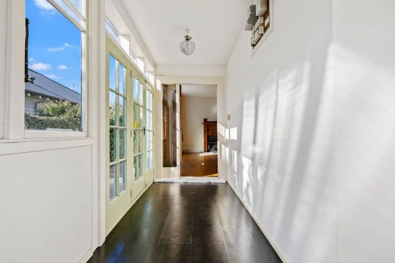 Photo of property in 182 Westminster Street, Mairehau, Christchurch, 8013