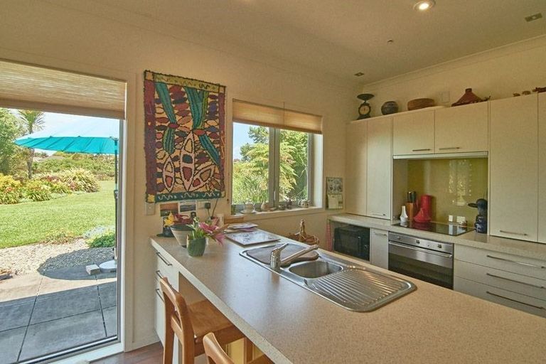 Photo of property in 10 Millbrook Drive, Waiuku, 2683