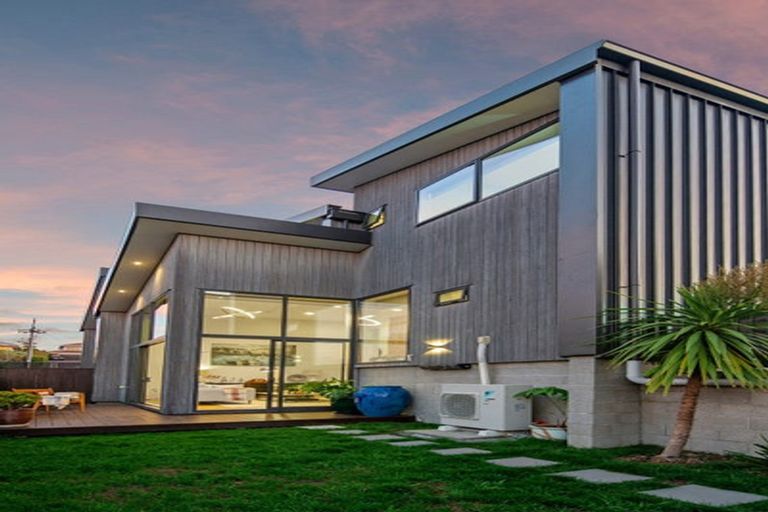 Photo of property in 4 Matau Way, Hauraki, Auckland, 0622