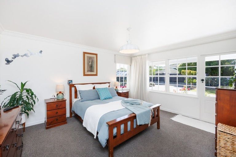 Photo of property in 409 Ruahine Street, Terrace End, Palmerston North, 4410