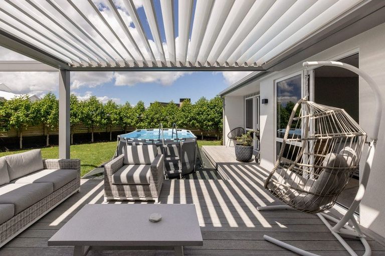 Photo of property in 19 Stingray Drive, Omokoroa, 3114