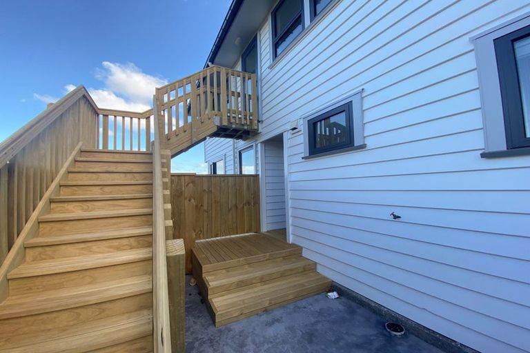 Photo of property in 37 Priscilla Crescent, Kingston, Wellington, 6021