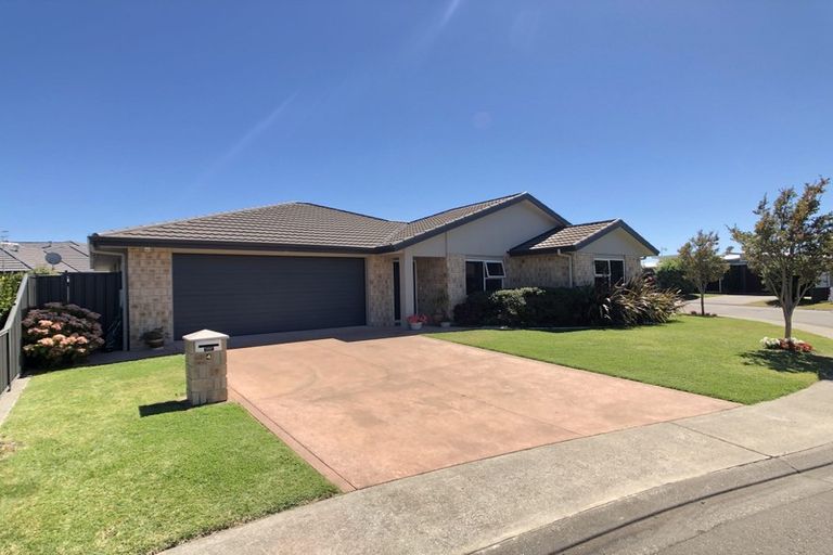 Photo of property in 4 Cape Place, Poraiti, Napier, 4112