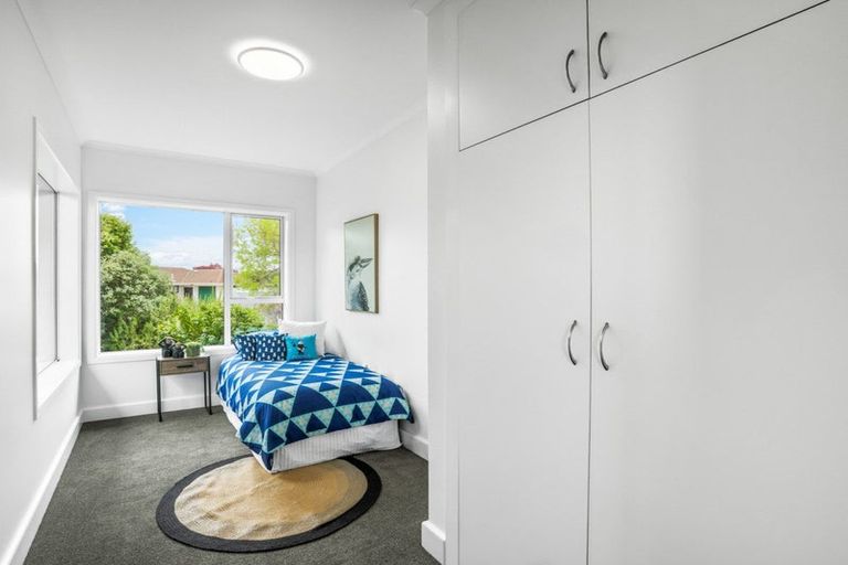 Photo of property in 23 Lake Terrace Road, Burwood, Christchurch, 8061