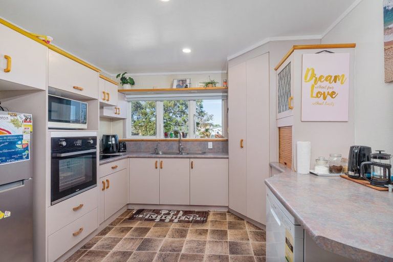 Photo of property in 247a Cook Drive, Whitianga, 3510